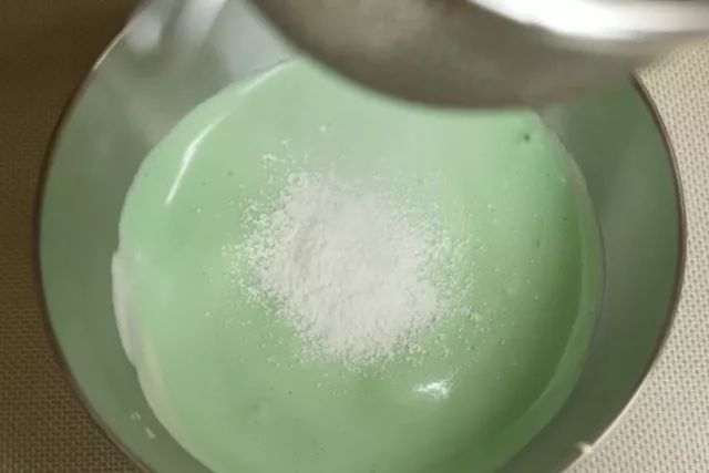 網紅｜香蕉蛋糕卷，這個蛋糕真的很嫩