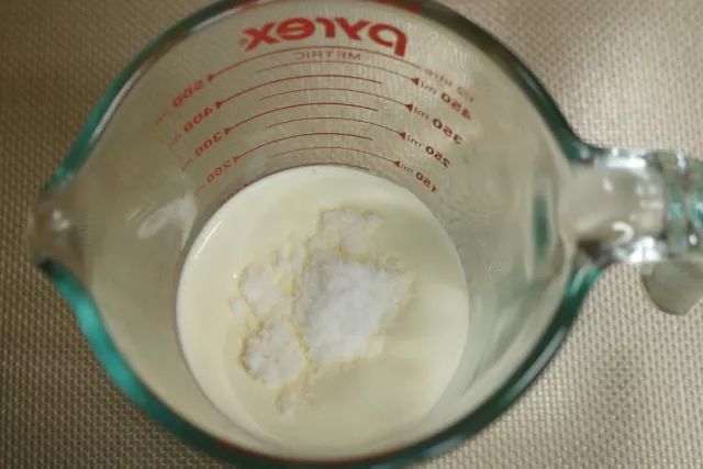 網紅｜香蕉蛋糕卷，這個蛋糕真的很嫩