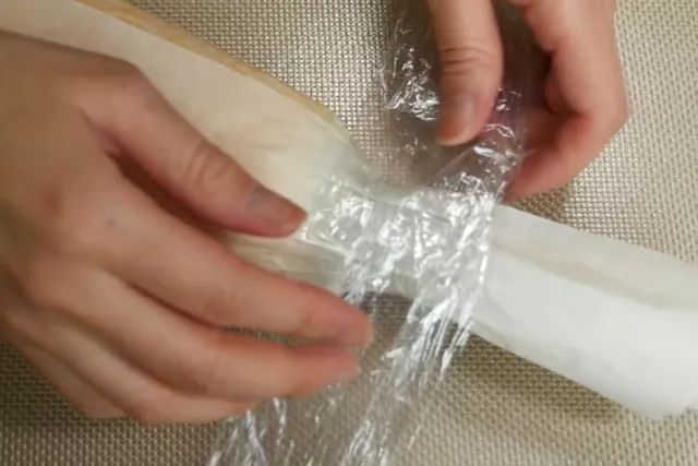 網紅｜香蕉蛋糕卷，這個蛋糕真的很嫩