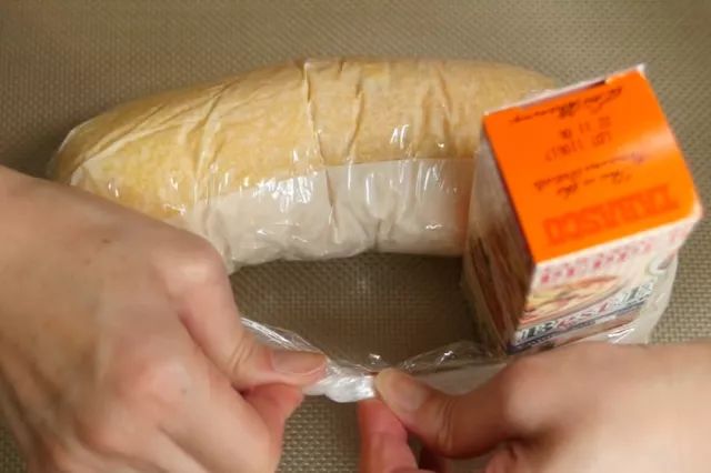 網紅｜香蕉蛋糕卷，這個蛋糕真的很嫩