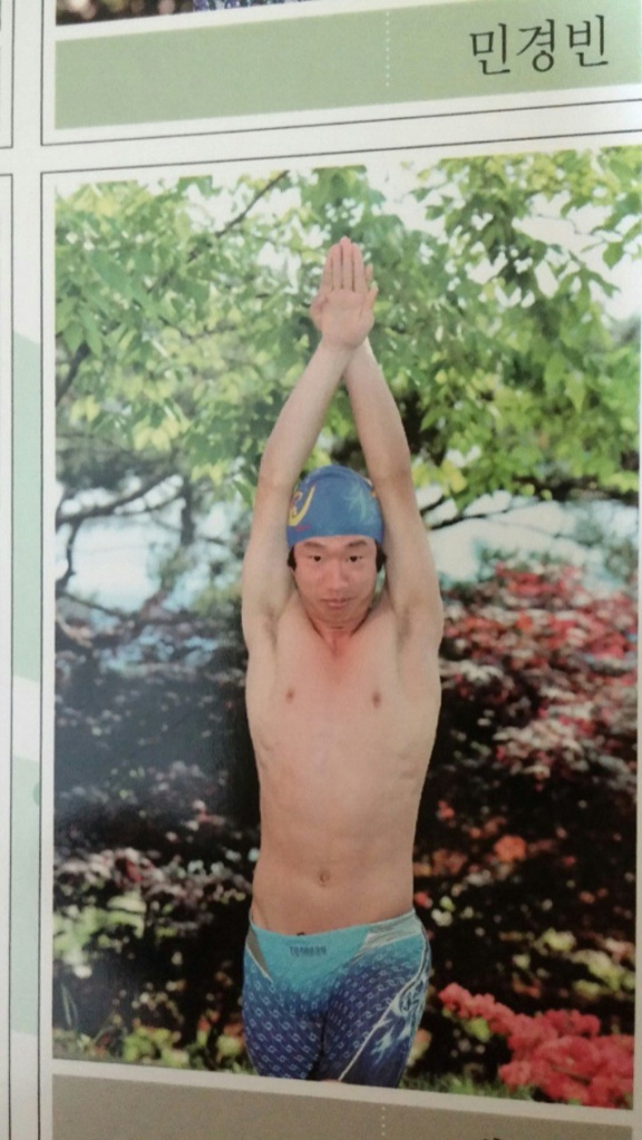 學校公告畢業紀念冊的照片「可以自由發揮」　結果看到學生的「崩壞造型」後超後悔！