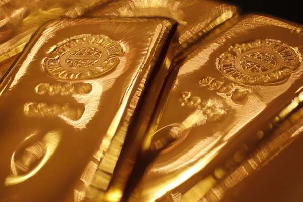 一對兄弟「煉造假黃金」成功騙走19家銀行「887億」！他們只用這招就騙過金融界各個大佬！太威了！