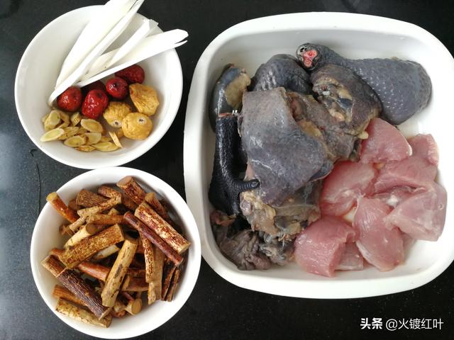 烏雞煲湯加了它，湯鮮味更香，健脾補肺，常喝氣色好