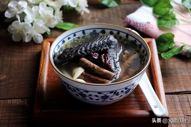 烏雞煲湯加了它，湯鮮味更香，健脾補肺，常喝氣色好