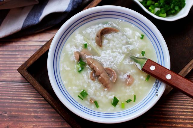 早餐，多給家人吃此粥，隔三差五就饞，營養美味，孩子愛吃