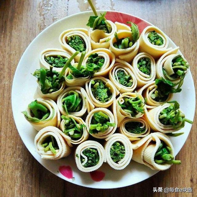 香椿為「樹上蔬菜」，豐富營養與藥用價值常使人們食而不忘!