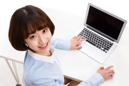 比熬夜看手機還傷眼的4大行為，排第一的，孩子很難「抗拒」 
