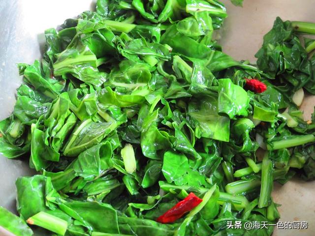 此綠葉菜對女人好處多，每周吃幾次，排毒輕便不上火，免疫力增強