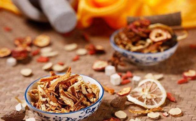 綠豆湯里加點料，才是夏日消暑的必備佳品