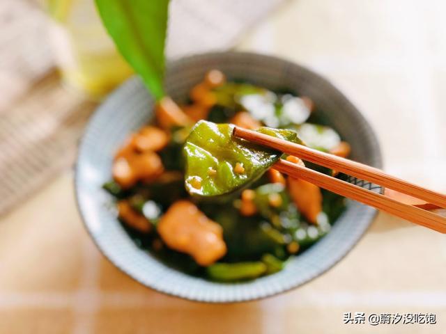 夏天來了，這個菜要多給家人吃，祛濕又消暑，家人常吃脾胃好