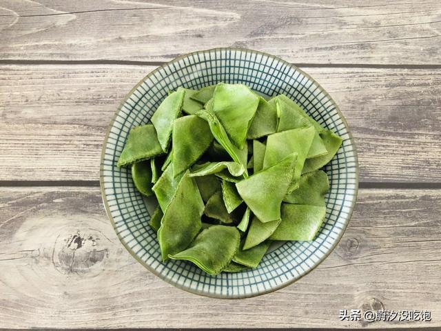 夏天來了，這個菜要多給家人吃，祛濕又消暑，家人常吃脾胃好