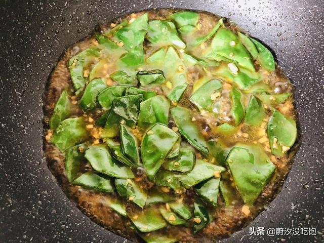 夏天來了，這個菜要多給家人吃，祛濕又消暑，家人常吃脾胃好