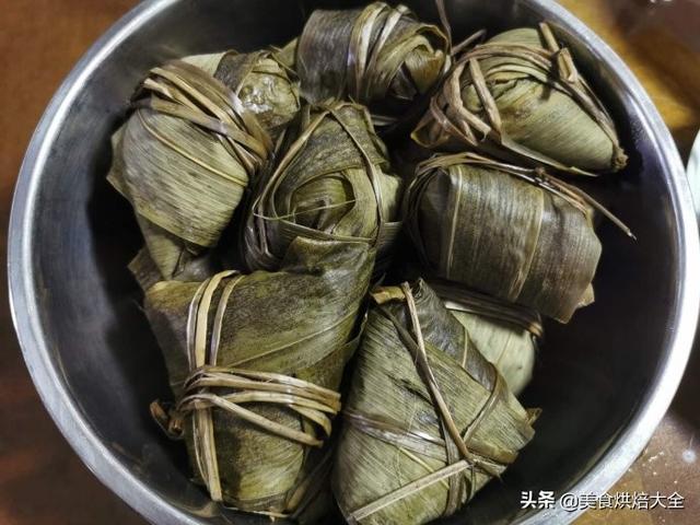 粽子分南北！粽子是甜的，豆腐腦是鹹的。這是北方人的信念