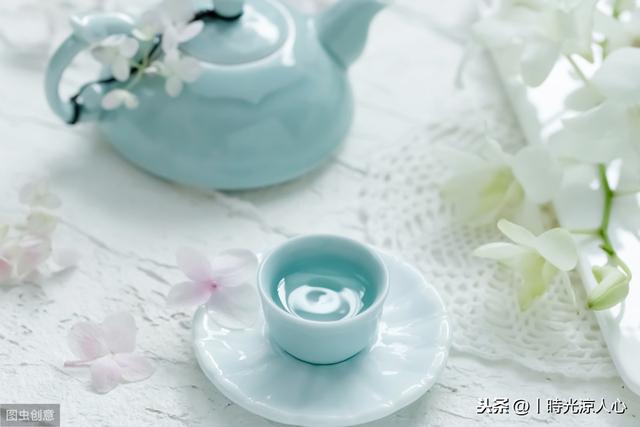 5月霸氣灑脫的個性短句說說  很別致的個性句子致自己