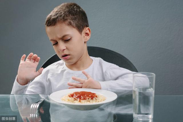 孩子不愛吃飯，要挑疳積嗎？有用嗎？中醫告訴你，從此不再糾結