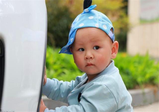 「孩子不會說話，我咋知道要幹嘛？」這四個「暗語」寶媽要聽懂