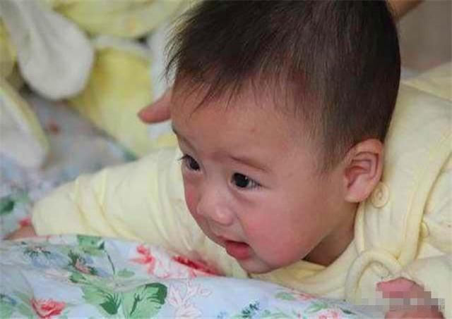 「孩子不會說話，我咋知道要幹嘛？」這四個「暗語」寶媽要聽懂