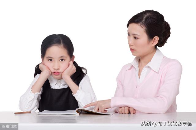 孩子成績下降因為檢查作業！父母困惑：孩子的家庭作業該如何檢查