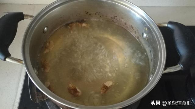 寶寶身體茁壯成長，爸爸媽媽很開心，究其原因原來是因為吃了它。