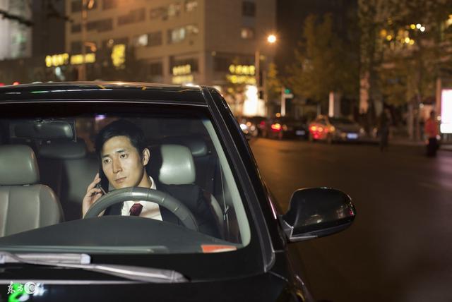 本要開車進城，兒子卻突然哭鬧肚子疼，醫院接到朋友電話一陣後怕
