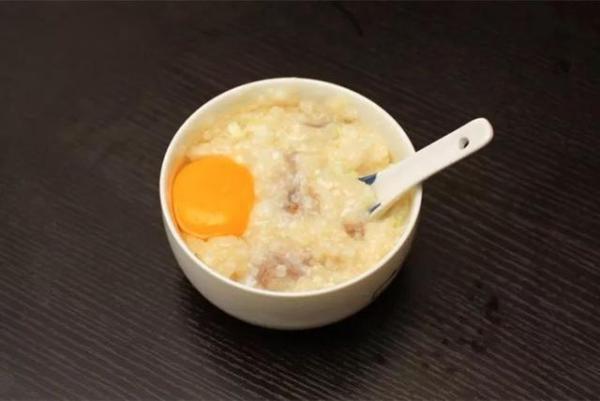 仲夏來了！記得多給孩子喝這8碗粥，讓孩子舒服度夏不生病