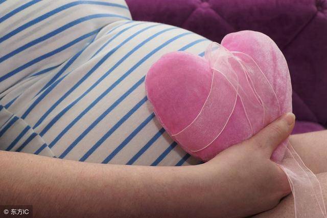 老公偷偷把婆婆房子過戶給小姑子，妻子：請帶著你媽搬出我的房子