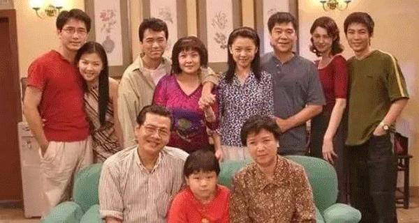 康天庥自曝求婚求了一年才成功，首度披露太太身份