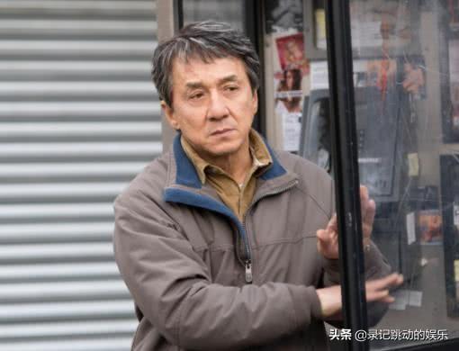 成龍老了，李連杰病了，功夫界最有前途的他卻轉行當了「偶像」！