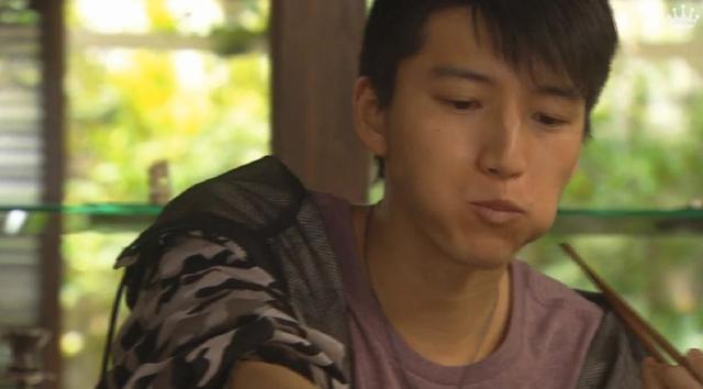 田口淳之介剛出警局就下跪16秒，道歉的同時宣布暫退娛樂圈