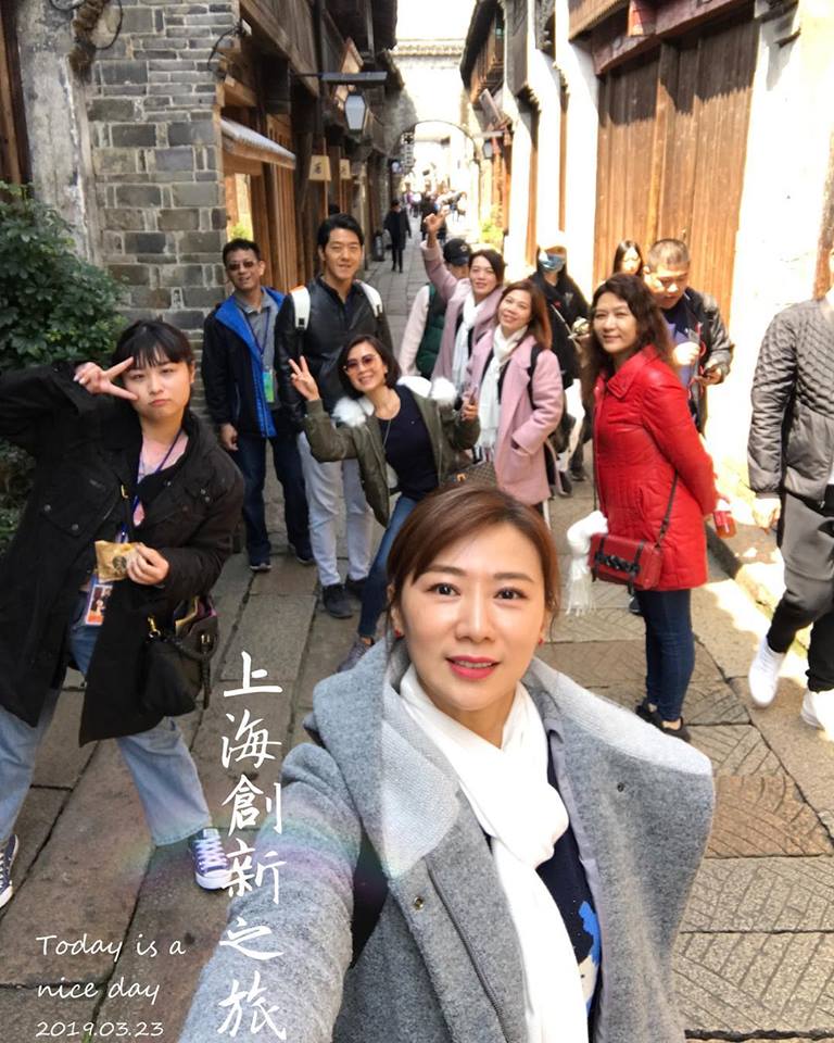 連靜雯突宣布「退出演藝圈」消失1年　曝「在醫院躺了6天」決定轉行：賺得比較少沒關係！
