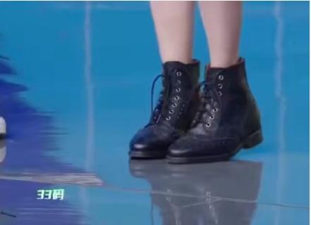 王子文的腳才33碼，而這些女星正好和她相反，都是「大腳女神」啦