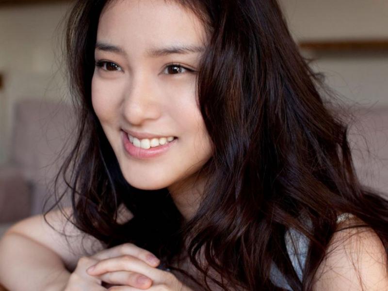 【網友：老婆團都可以出道了！】除了林志玲，日本天團EXILE團員老婆『個個都是女神』！