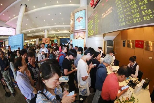 上海國際電影節開票再掀熱潮：熱門影片更多元 線下體驗更豐富