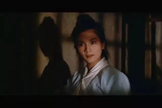 她素食28年，婚後8次懷孕4次流產，慘遭拋棄，皈依佛門，75歲活出最美人生！