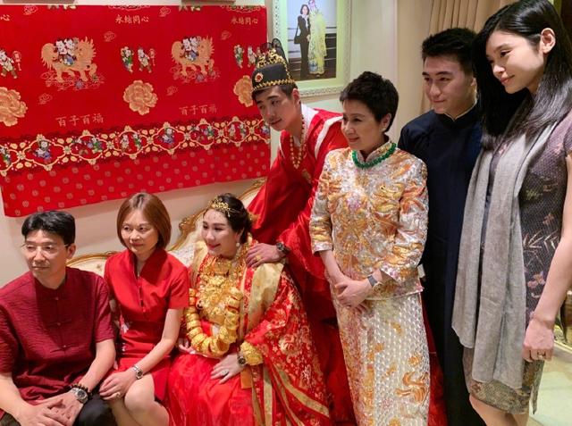 奚夢瑤參加何超盈訂婚儀式長圍巾遮肚，被調侃：看到你結婚的場景