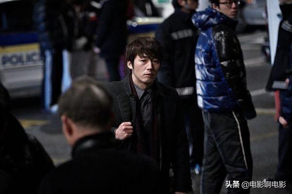河正宇的懸疑力作，帶你還原案件真相