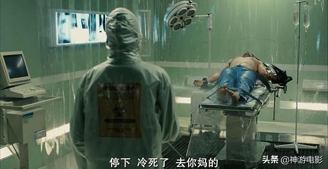 拍出了最弱爆的外星人，卻助此片成為經典之作