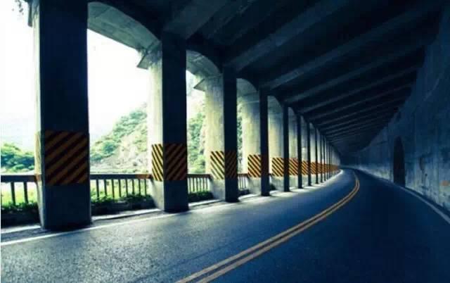 中國10大死亡公路：大車司機，你走過幾條？