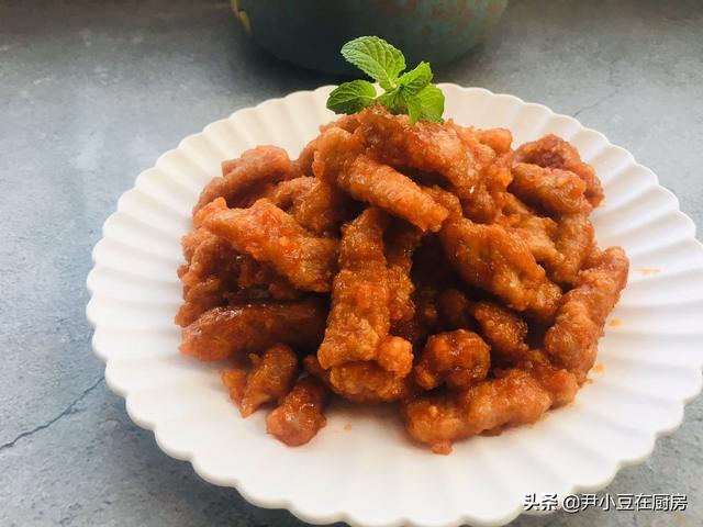 糖醋裡脊的最簡單做法，簡單方便又容易。關鍵是寶寶超級愛吃