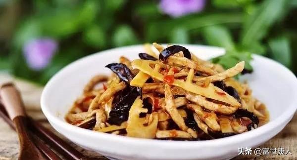 魚香肉絲這樣做，簡單易上手，肉絲嫩滑真好吃！下酒又下飯！