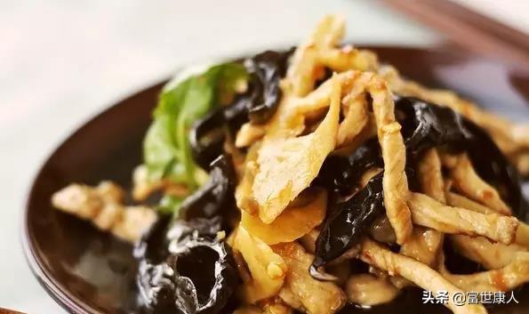 魚香肉絲這樣做，簡單易上手，肉絲嫩滑真好吃！下酒又下飯！