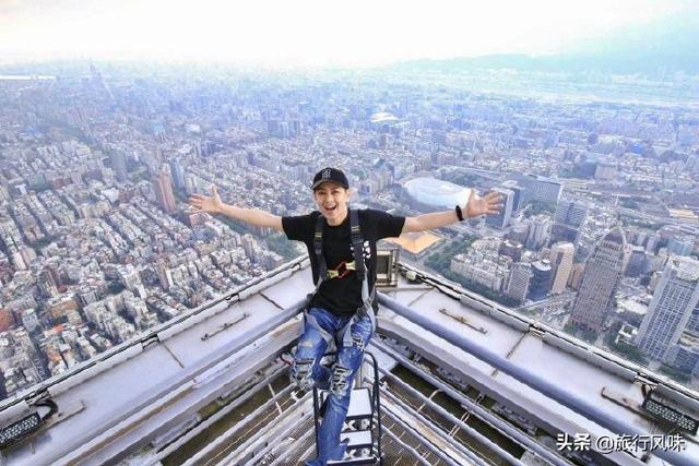 遊客禁止登上台北101大樓頂層，但是林志穎卻做到了