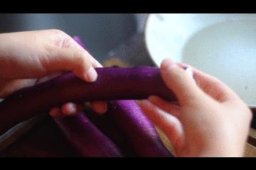 尋常食材的它竟有如此詩意的名字，來一盤落蘇，酣暢淋漓吃個過癮
