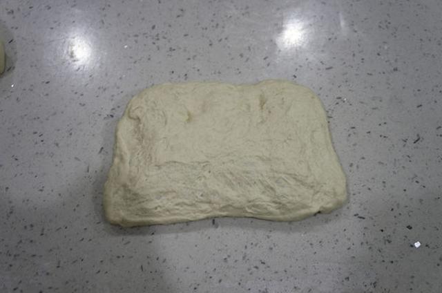 原來做法國麵包這麼簡單，比蛋糕簡單，比餅乾好吃，香甜鬆軟特香