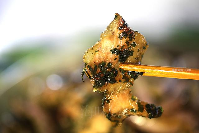 比紫蘇還香的葉子爆炒五花肉，就沒有食欲不振那回事了