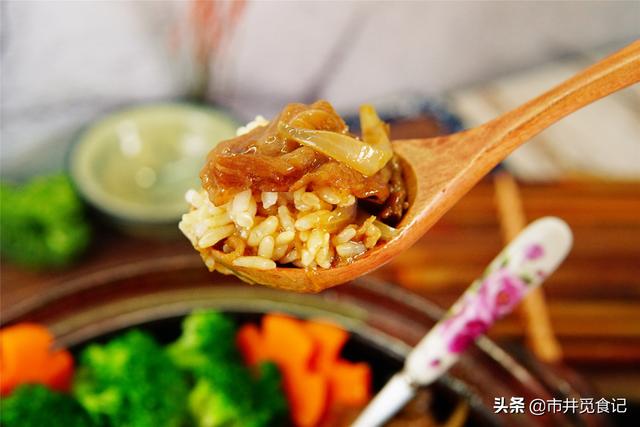 這碗牛肉飯，吉野家好吃但挺貴，20元在家做超大份，太會吃了！