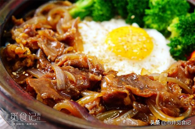 這碗牛肉飯，吉野家好吃但挺貴，20元在家做超大份，太會吃了！
