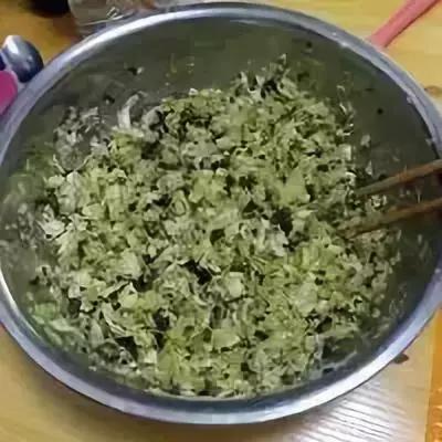 八款素菜包子的做法。