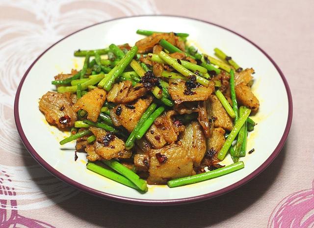 回鍋肉的14種做法，每周都做兩三回才過癮，上桌吃到碗都舔乾淨