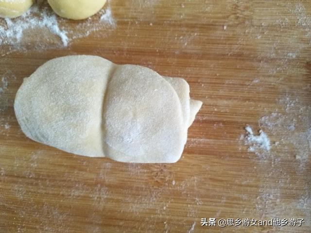 美麗的鮮花總有凋落的一天，讓中式麵食如花綻放、才貌雙全……